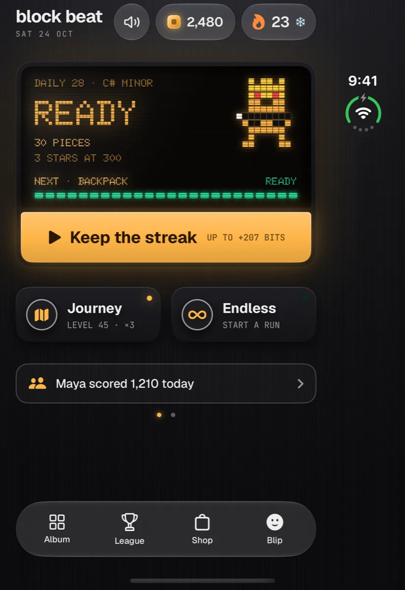 Block Beat on iPhone Duo closed outer display showing the home screen in one column, with today's puzzle, the Journey and Endless keys and the four-place bar